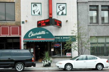 Churchill's Food and Spirits, Flint, Michigan