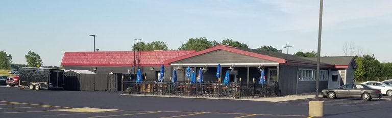 Elwood's Restaurant and Pub