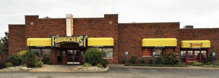 Fuddruckers, Flint, Michigan