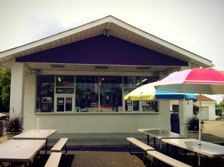 Ziggy's Ice Cream, Grand Blanc, Michigan